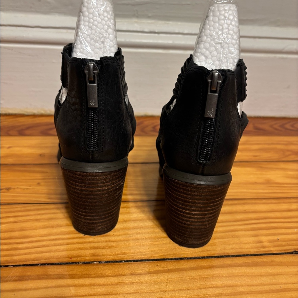 Lucky Brand Black Strappy Heeled Boots - Picture 3 of 5